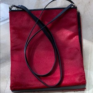 Messenger Handbag black leather red shearling